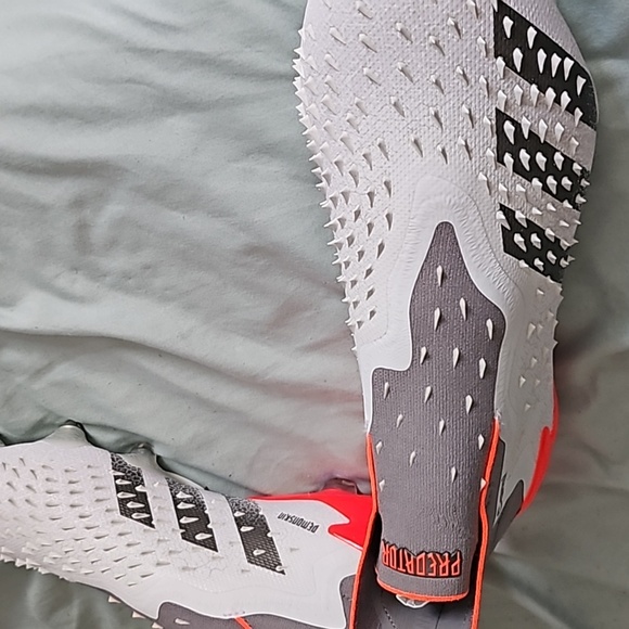 Adidas predator - Picture 4 of 6